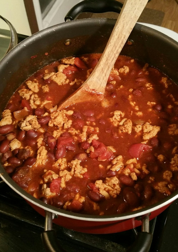 A picture of Simple Chicken Chili.