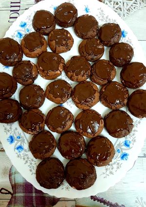 A picture of Brownie peanut butter cookies 😊.
