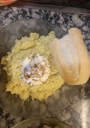 Una foto de Arroz Saborizado con Huevo al Microondas