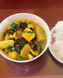 Ốc nấu chuối đậu