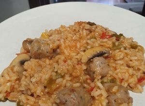 Foto principal de Arroz de montaña con butifarra y champiñones