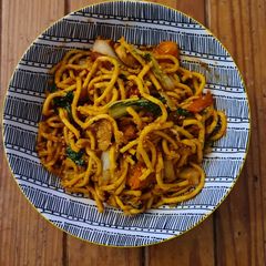 A picture of Mee Goreng.