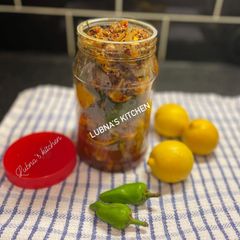 A picture of 🌶️🍋🧅Instant Green Chilli,Onion & Lemon Pickle:.