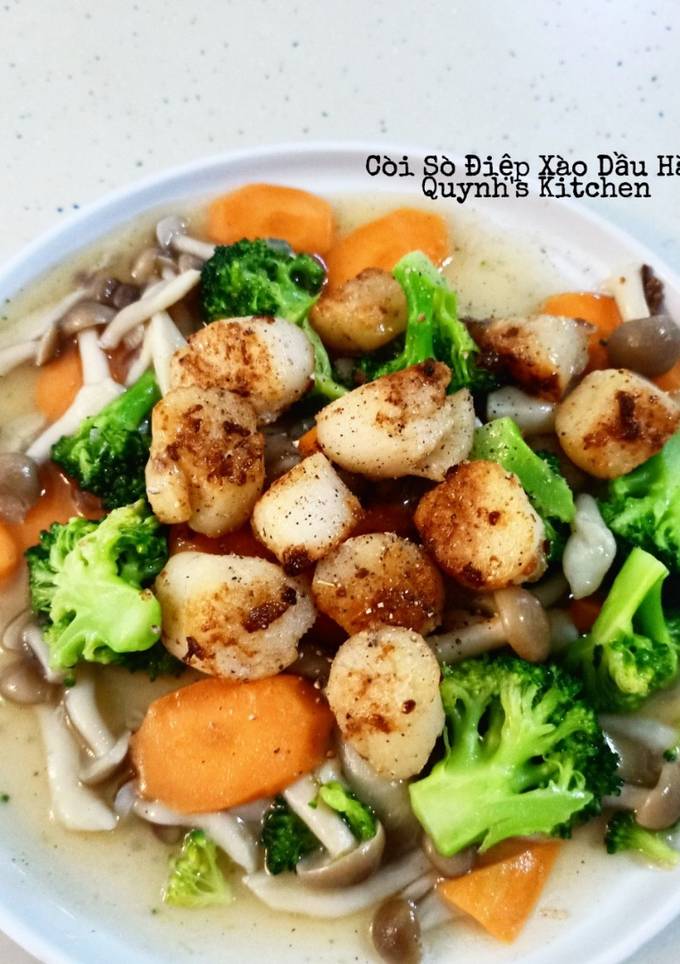 Hình của món Còi Sò Điệp xào rau củ/ Scallops stir-fry Vege.