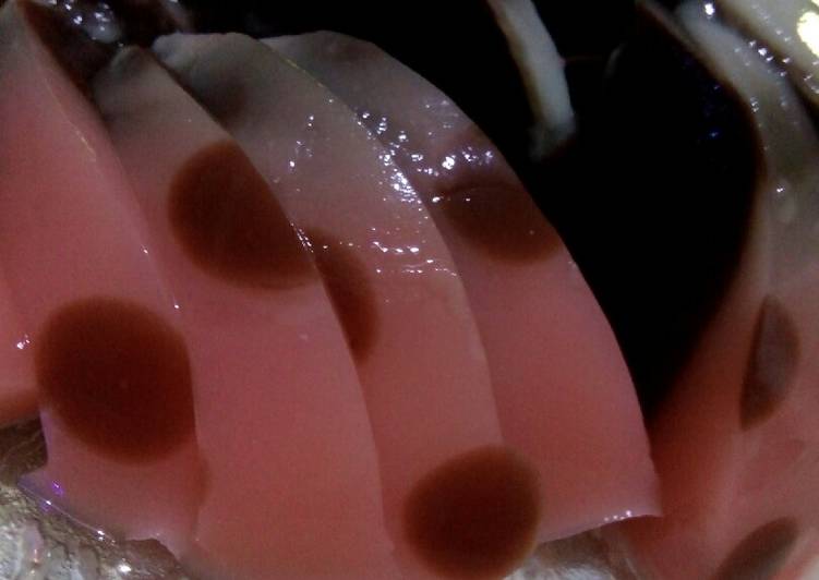 Puding Polkadot MaCho (Mangga-Cokelat)