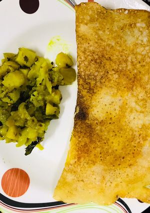 A picture of Instant gits dosa & saag recipe @ home.