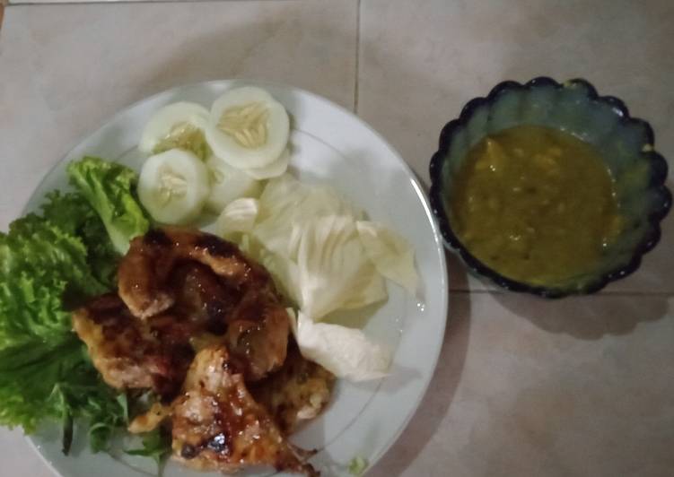 Bagaimana Menyiapkan Chicken avocado, Lezat
