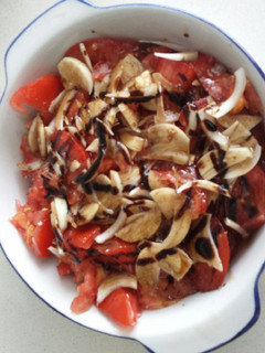 Una foto de Ensalada de tomate