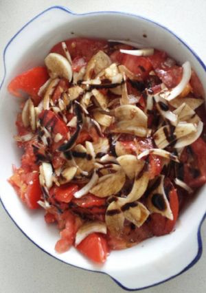 Una foto de Ensalada de tomate