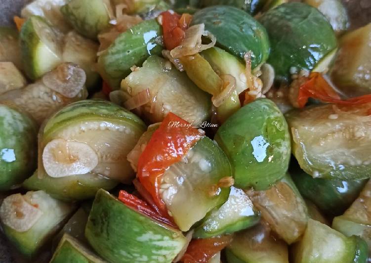 Oseng terong bulat/ getas