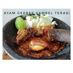 Ayam Geprek sambel terasi রেসিপির প্রধান ছবি