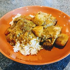 A picture of Portuguese Chicken Curry.