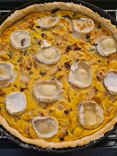 Une photo de Tarte poulet courgette chèvre