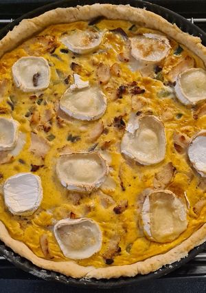 Une photo de Tarte poulet courgette chèvre