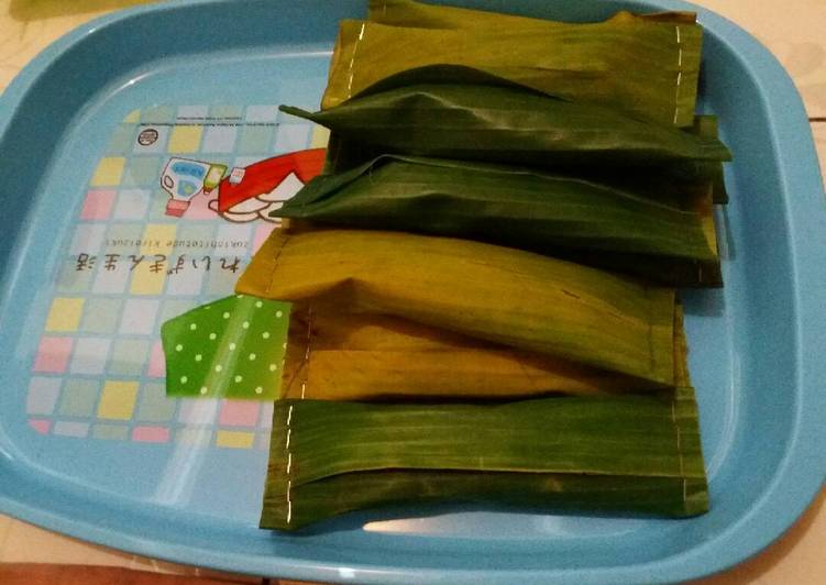 Pepes Nasi Bakar