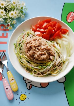 鮪魚豆苗彩虹麵 的食譜成品照片