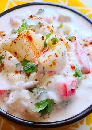 A picture of Potato youghurt Salad.