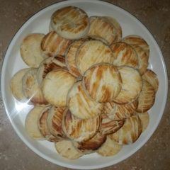 A picture of VANNILA NAAN KHATAI  "I LOVE MEETHA"foodies&friends.