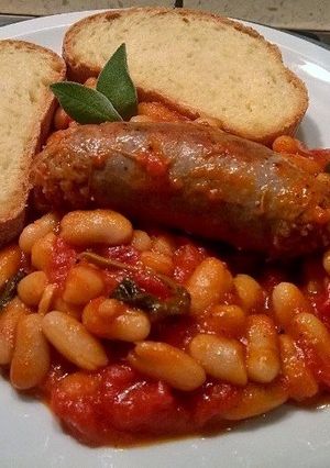 Una foto de Salchicha Italiana y Frijol Blanco