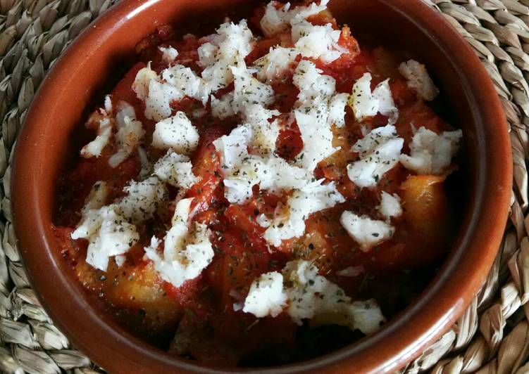 Migas de bacalao con patatas y tomate al microondas