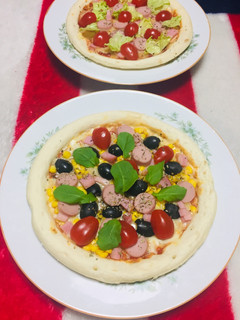 Una foto de Pizzas súper fácil!