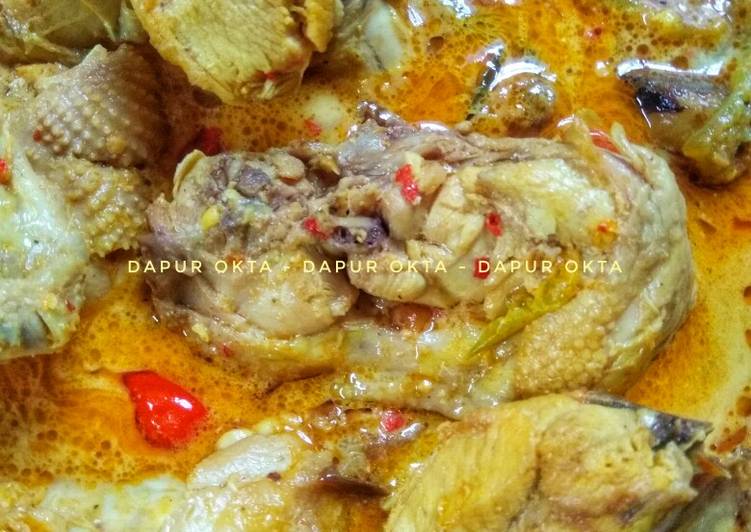 Ayam Garang Asem