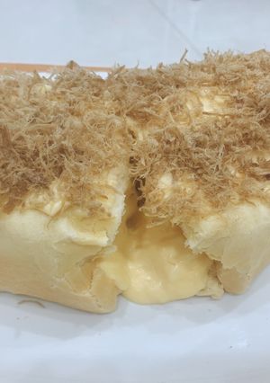 Hình của món Bánh Mì Phô Mai Tan Chảy Chà Bông.