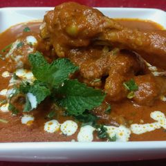 A picture of Chicken bukhara.