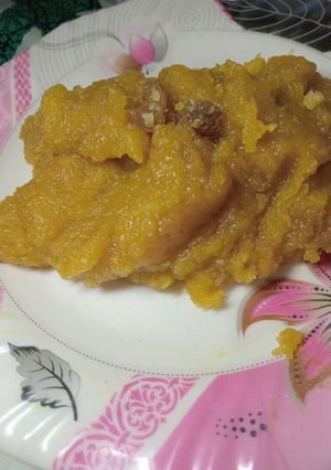 A picture of Instant Channy ki Daal ka halwa 🌻💗🌻.