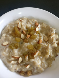 A picture of Broken Wheat Kheer/Porridge.