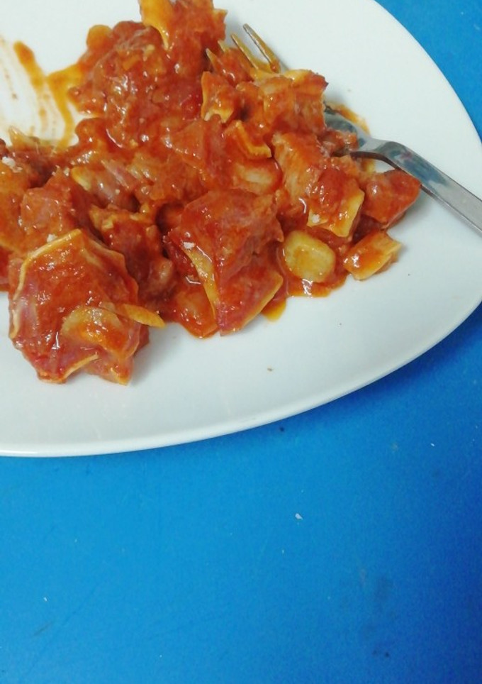 Una foto de Oreja con tomate