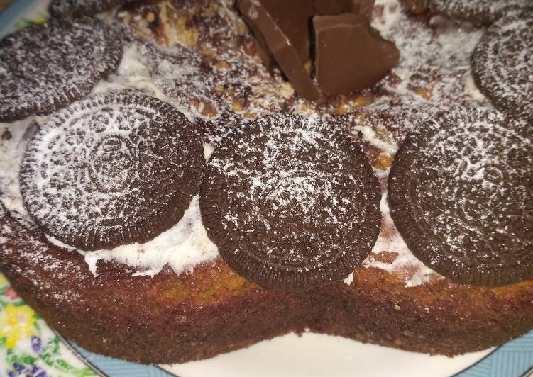 Step-by-Step Guide to Prepare Award-winning Oreo biscuits Chocolate coffee cake