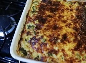 Una foto de Quiche de brócoli con tocino