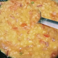 A picture of Tuvar daal fry.