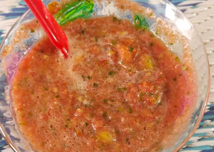Sour and sweet tomato chutney