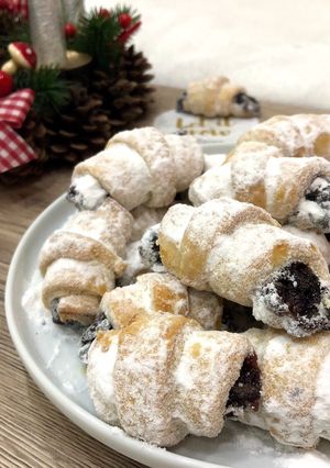 Szilvalekváros hókifli recept fotója