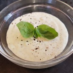 A picture of My Lemon Avocado Basil and Yogurt Dip.