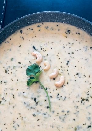 A picture of Methi Matar Malai.