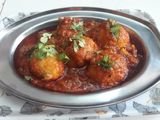 દમ આલુ (Dum Aloo Recipe In Gujarati)