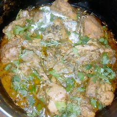 A picture of Malova chicken karahi.