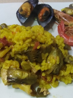 Una foto de Paella de marisco sencilla