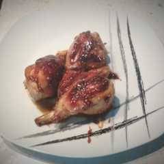 Foto principal de Muslitos de pollo con soja y Miel