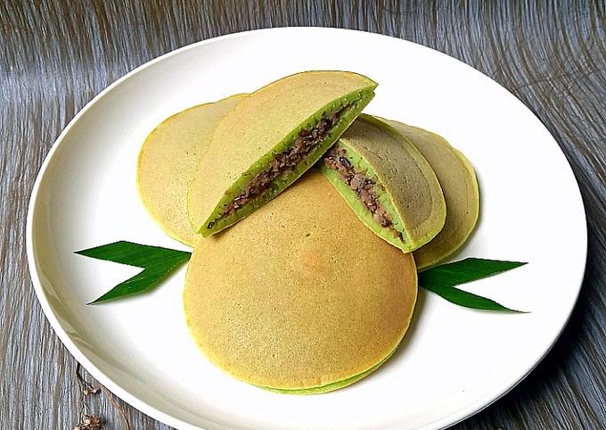 Cara bikin Dorayaki Pandan 1 Telur Tanpa Madu Cara bikin Dorayaki Pandan 1 Telur Tanpa Madu