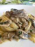 Linguine con Tonno Fresco, Alici Freschi e Salsa di Soia