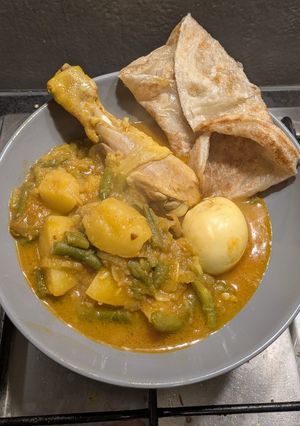 A picture of Classic Curry Chicken.