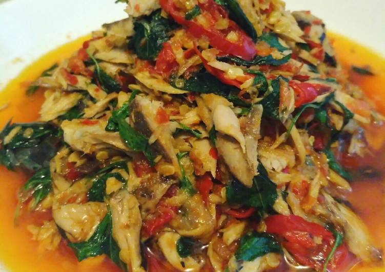 Resep Tongkol Suwir Daun Kemangi 🐟😋😋 Oleh Miya Mikayla Cookpad