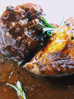Una foto de Bondiola con salsa agridulce