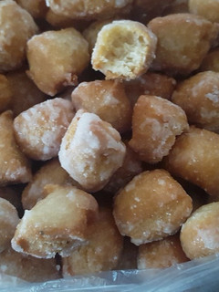 A picture of Visheti /sweet coated fried tiny/ African donuts.