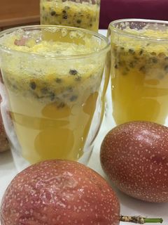 百香果蜂蜜氣泡飲 的食譜成品照片