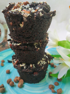 பனானா சாக்கோ மஃப்பின்ஃ(choco banana muffin Recipe in Tamil) செய்முறை முக்கிய புகைப்படம்